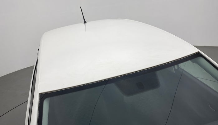 2017 Volkswagen Polo COMFORTLINE 1.2L, Petrol, Manual, 83,286 km, Roof