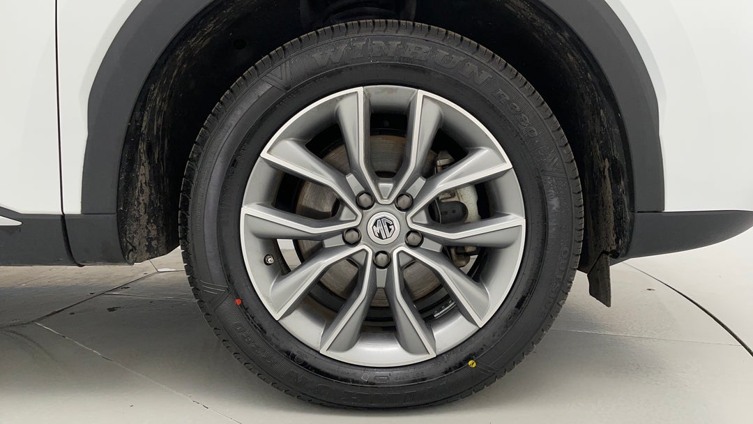 2022 MG HS Vibe, Automatic, 57720 km, Right Front Wheel