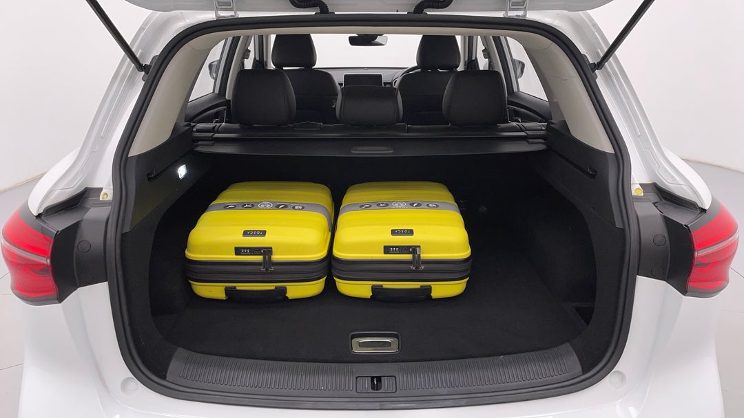 2022 MG HS Vibe, Automatic, 57720 km, Boot Inside View with Luggage