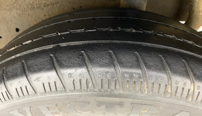 2018 Maruti Celerio ZXI D, Petrol, Manual, 42,729 km, Left Rear Tyre Tread