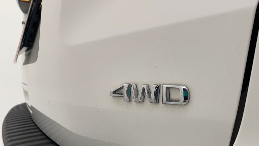 Badge (Boot Right Side)