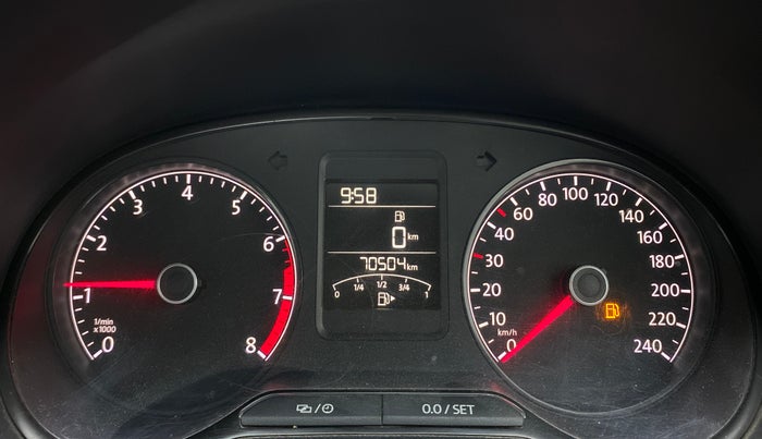 2018 Volkswagen Polo COMFORTLINE 1.0 PETROL, Petrol, Manual, 70,494 km, Odometer Image