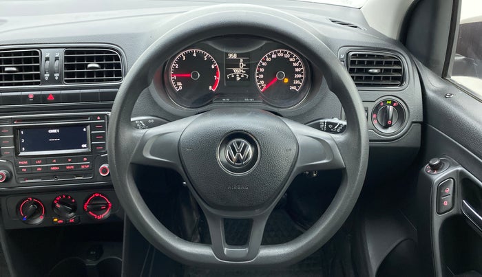 2018 Volkswagen Polo COMFORTLINE 1.0 PETROL, Petrol, Manual, 70,494 km, Steering Wheel Close Up