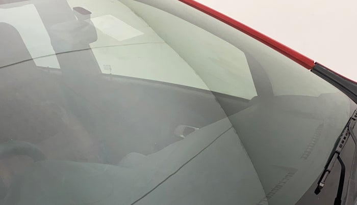 2018 Datsun Redi Go T (O), Petrol, Manual, 72,444 km, Front windshield - Minor spot on windshield
