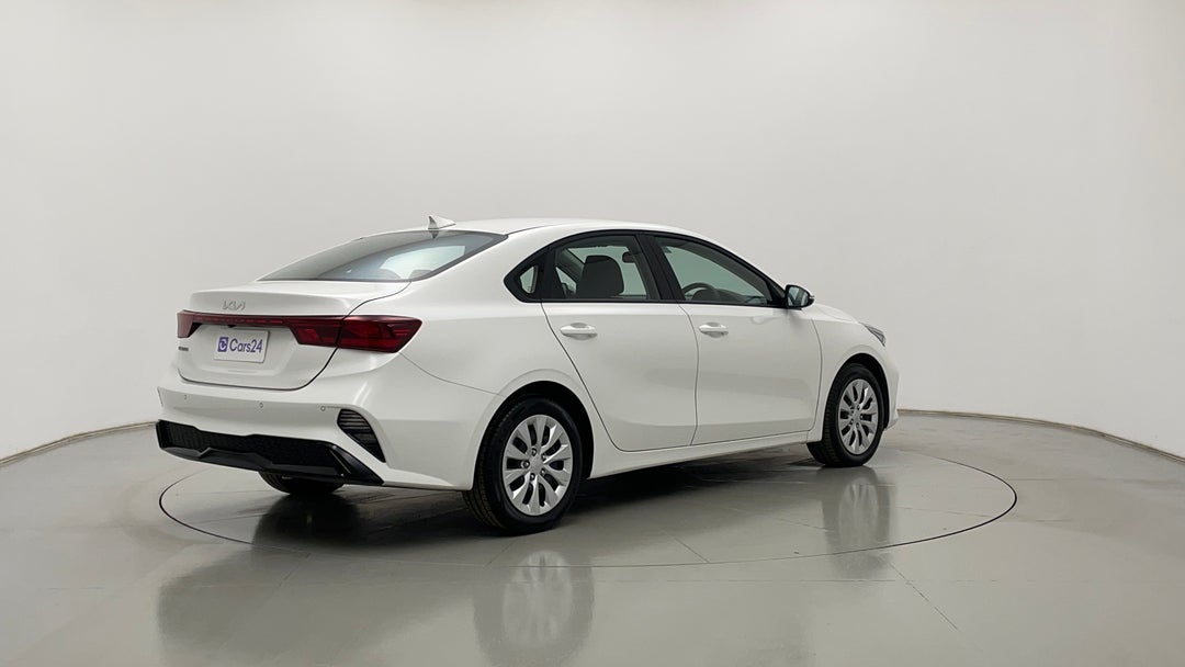 Right Back Diagonal (45- Degree) View