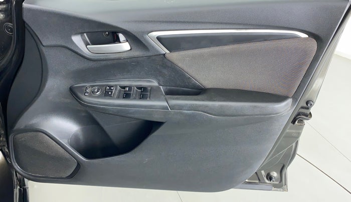 2017 Honda WR-V 1.2L I-VTEC VX MT, Petrol, Manual, 87,581 km, Driver Side Door Panels Control