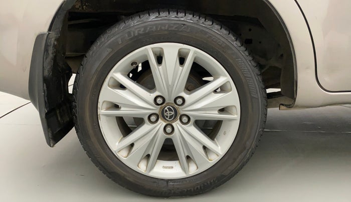 2017 Toyota Innova Crysta 2.8 ZX AT 7 STR, Diesel, Automatic, 74,251 km, Right Rear Wheel