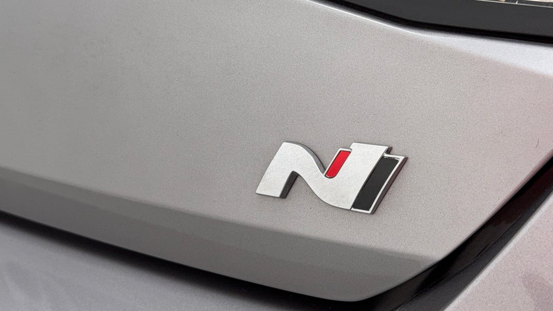 Badge (Boot Right Side)