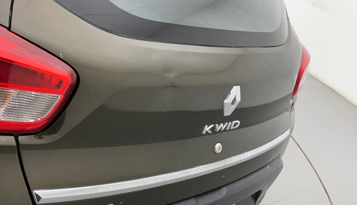 2016 Renault Kwid RXT 0.8, Petrol, Manual, 42,960 km, Dicky (Boot door) - Slightly dented