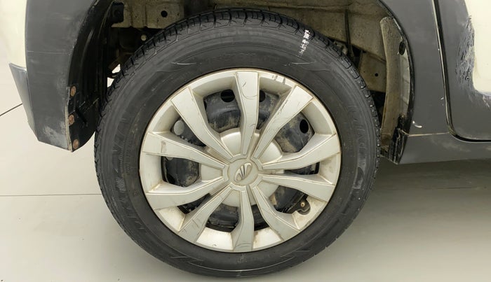 2018 Mahindra KUV 100 NXT K6+ P 6 STR, Petrol, Manual, 34,586 km, Right Rear Wheel
