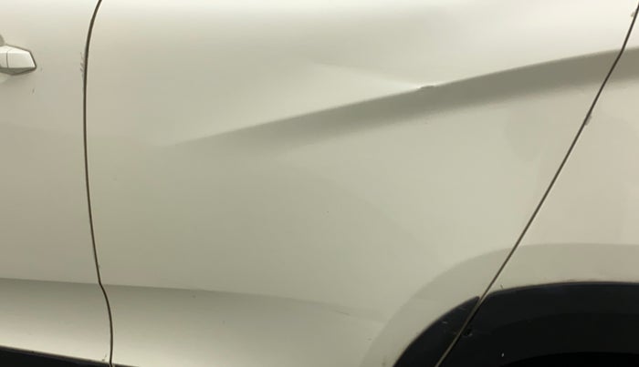 2018 Mahindra KUV 100 NXT K6+ P 6 STR, Petrol, Manual, 34,586 km, Rear left door - Minor scratches