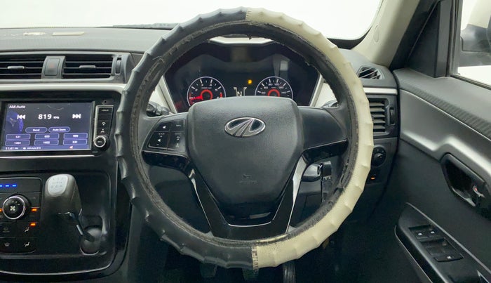2018 Mahindra KUV 100 NXT K6+ P 6 STR, Petrol, Manual, 34,586 km, Steering Wheel Close Up