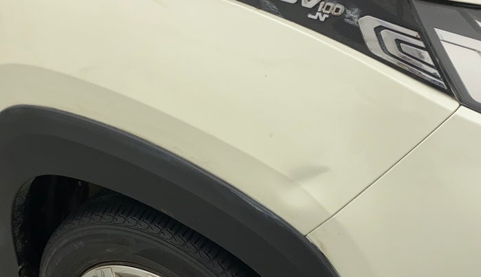 2018 Mahindra KUV 100 NXT K6+ P 6 STR, Petrol, Manual, 34,586 km, Right fender - Slightly dented