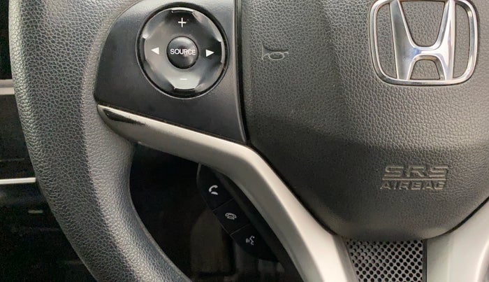 2017 Honda WR-V 1.5L I-DTEC VX MT, Diesel, Manual, 91,397 km, Steering wheel - Phone control not functional