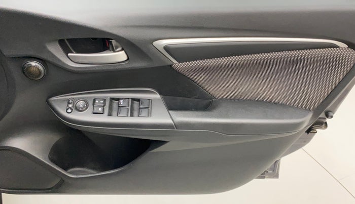 2017 Honda WR-V 1.5L I-DTEC VX MT, Diesel, Manual, 91,397 km, Driver Side Door Panels Control