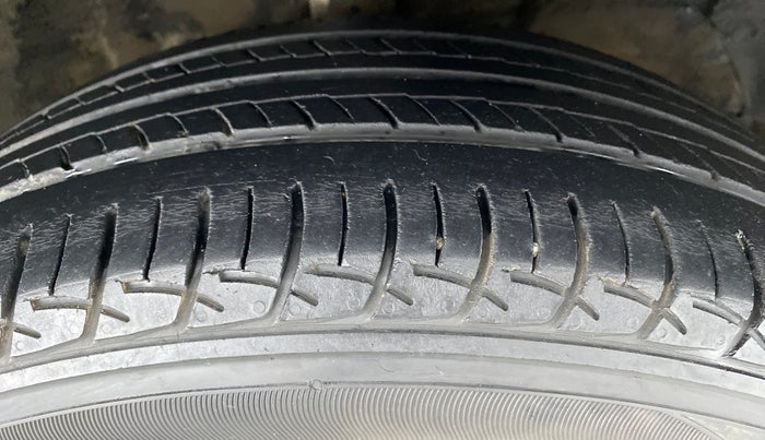 2018 Maruti Baleno DELTA 1.2 K12, Petrol, Manual, 63,662 km, Right Front Tyre Tread