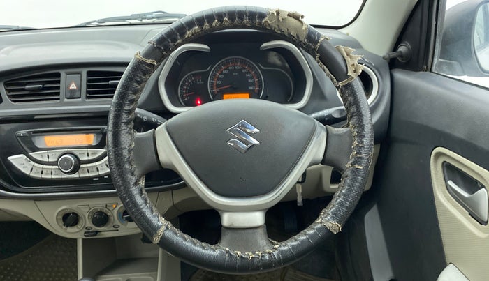 2016 Maruti Alto K10 VXI, Petrol, Manual, 1,02,364 km, Steering Wheel Close Up