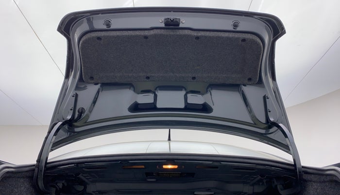 2019 Volkswagen Vento 1.2 TSI HIGHLINE PLUS AT, Petrol, Automatic, 18,336 km, Boot Door Open