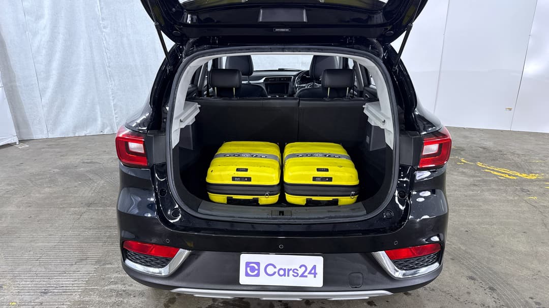 2021 MG ZS Excite, Automatic, 79329 km, Boot Inside View with Luggage