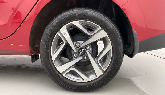 2021 Hyundai AURA SX 1.2 (O), Petrol, Manual, 8,688 km, Left Rear Wheel