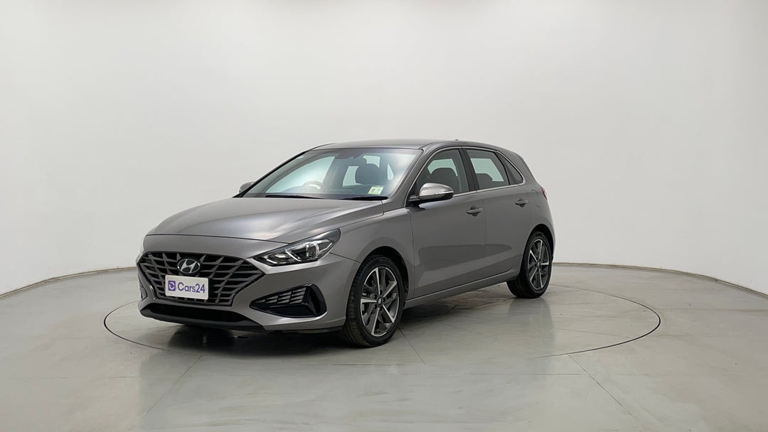 Left Front Diagonal (45- Degree) View