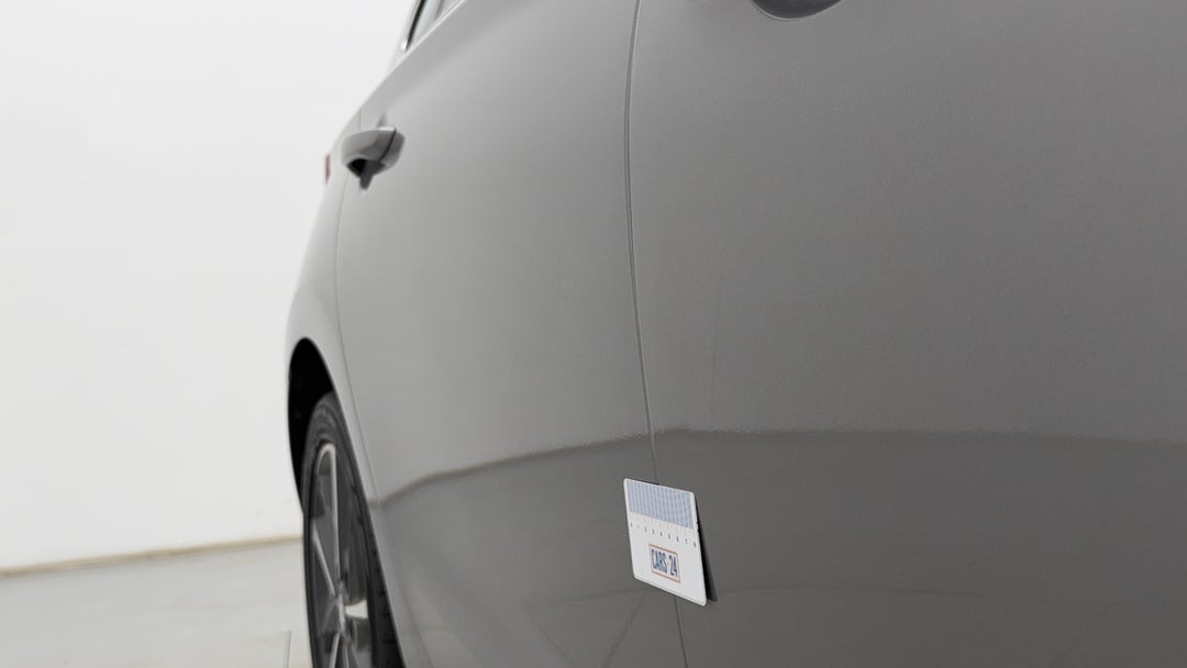 Doors Front RHS Dent