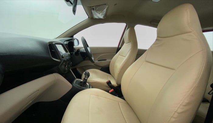 2019 Hyundai NEW SANTRO 1.1 SPORTS AMT, Petrol, Automatic, 11,381 km, Right Side Front Door Cabin View