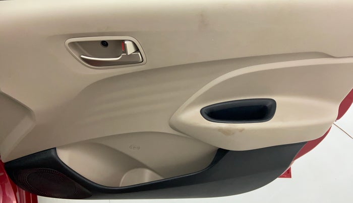 2019 Hyundai NEW SANTRO 1.1 SPORTS AMT, Petrol, Automatic, 11,381 km, Driver Side Door Panels Controls