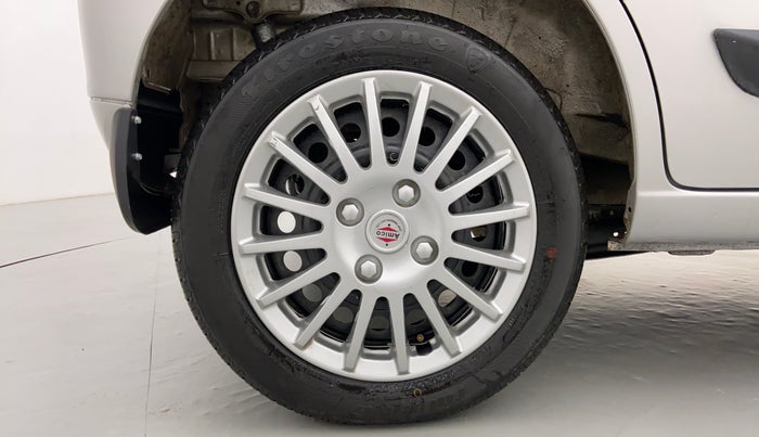 2013 Maruti Wagon R 1.0 VXI, Petrol, Manual, 80,310 km, Right Rear Wheel