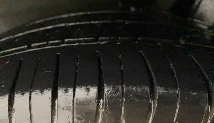 2014 Hyundai Grand i10 SPORTZ 1.2 KAPPA VTVT, Petrol, Manual, 54,884 km, Left Rear Tyre Tread