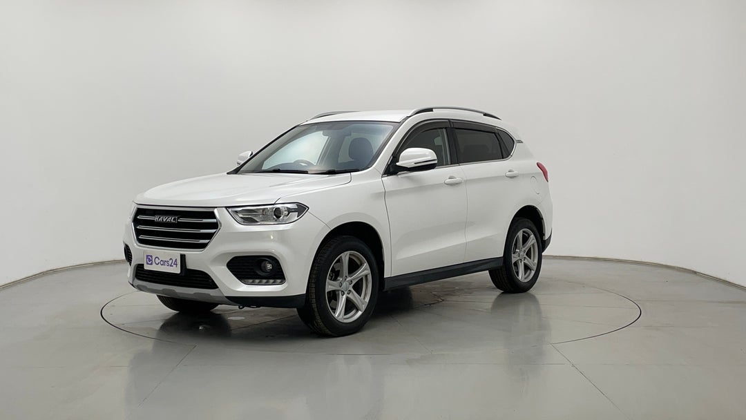 Left Front Diagonal (45- Degree) View