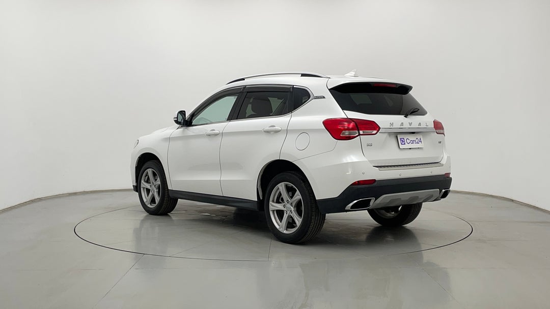 Left Back Diagonal (45- Degree) View