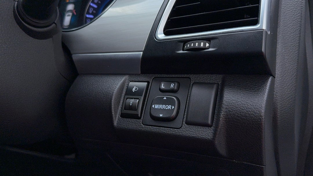 Utility Switches/Buttons