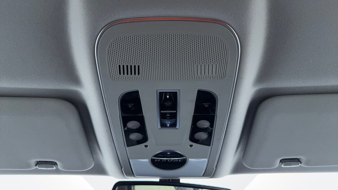 On-Roof Controls/Sunglass holder