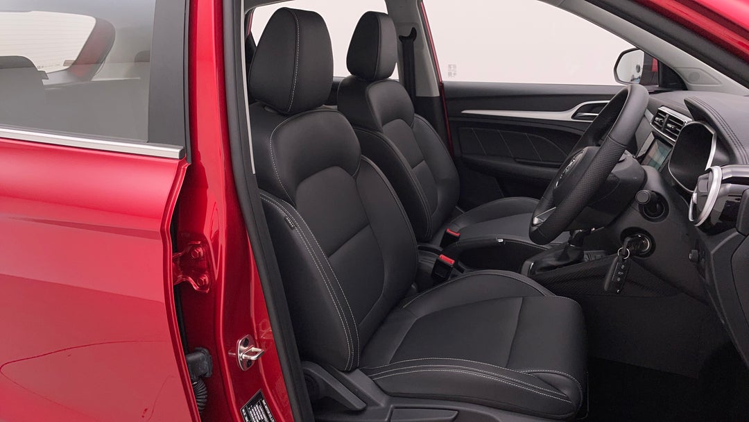 2024 MG ZS Excite, Automatic, 3484 km, Right Side Front Door Cabin View