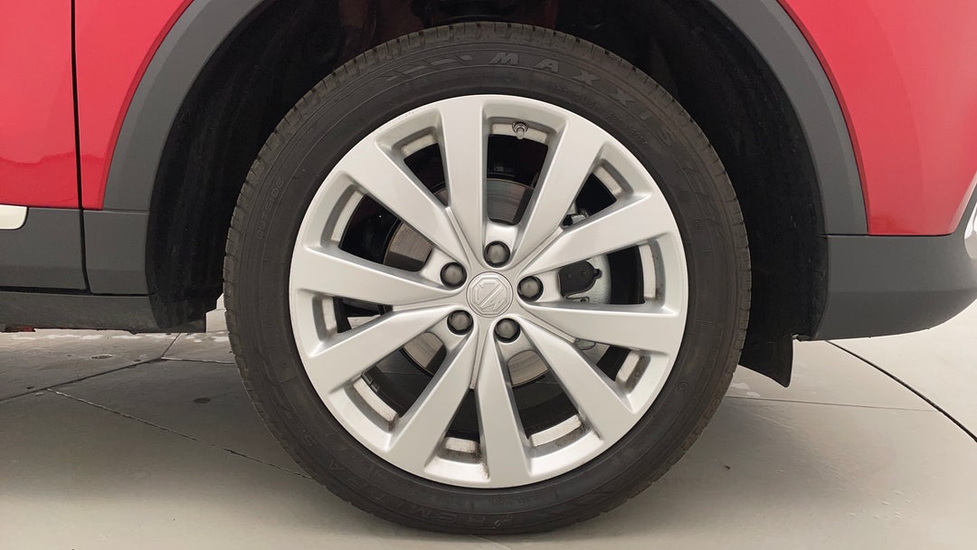 2024 MG ZS Excite, Automatic, 3484 km, Right Front Wheel