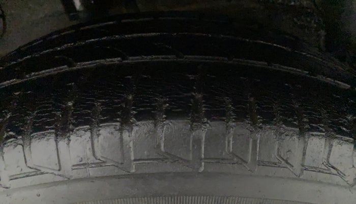 2016 Tata Zest XT PETROL, Petrol, Manual, 48,196 km, Left Front Tyre Tread