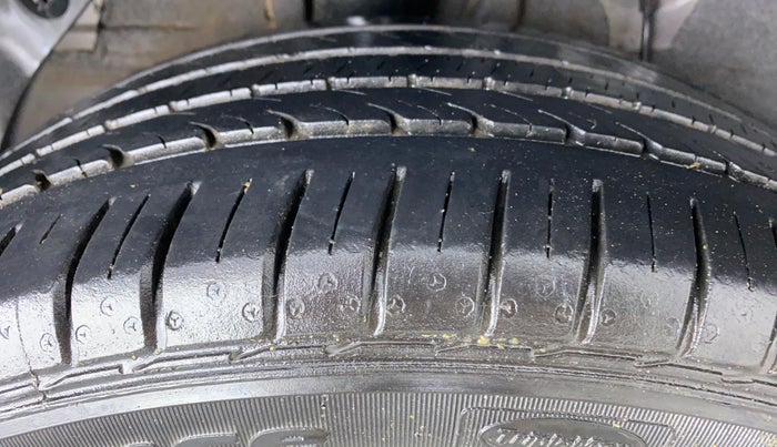 2016 Hyundai Elite i20 ASTA 1.2, Petrol, Manual, 35,356 km, Left Rear Tyre Tread