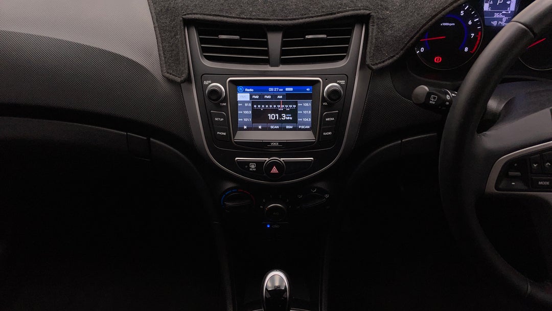 2018 Hyundai Accent Sport, Automatic, 48146 km, Center Console