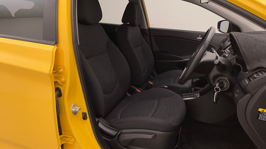 2018 Hyundai Accent Sport, Automatic, 48146 km, Right Side Front Door Cabin View