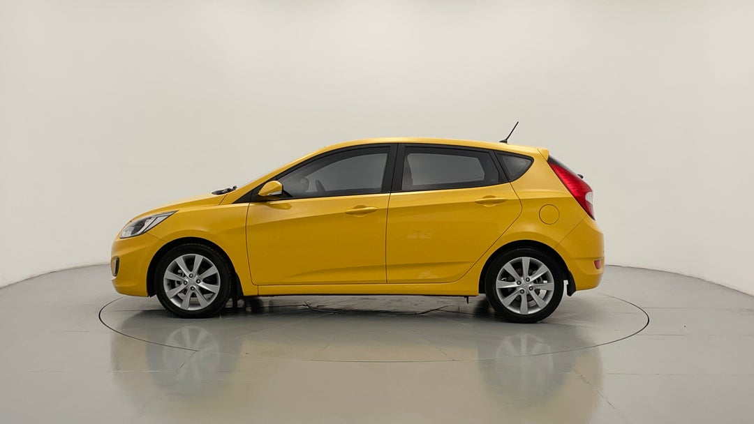 2018 Hyundai Accent Sport, Automatic, 48146 km, Left Side View