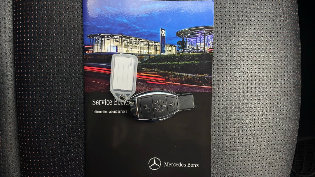 2015 Mercedes-benz A250 Sport 4matic, Automatic, 56570 km, Key Close-up