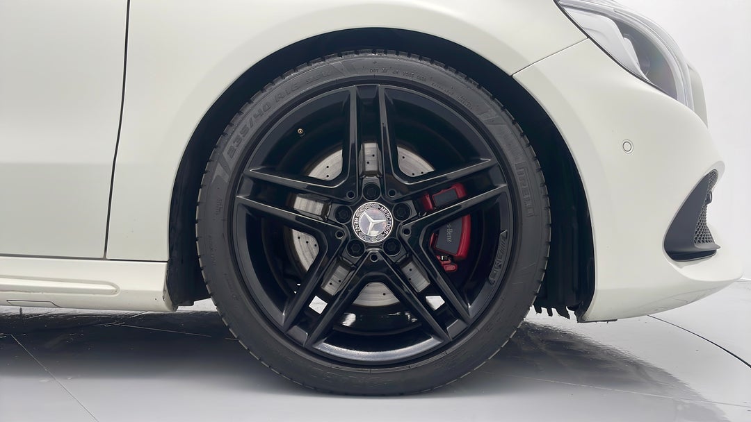 2015 Mercedes-benz A250 Sport 4matic, Automatic, 56570 km, Right Front Wheel