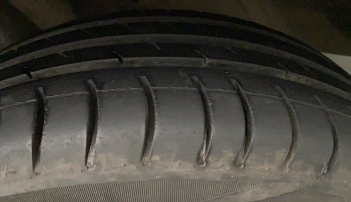 2014 Datsun Go T, Petrol, Manual, 55,319 km, Left Rear Tyre Tread