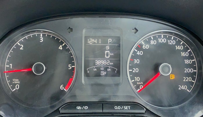 2017 Volkswagen Ameo HIGHLINE PLUS DSG 1.5, Diesel, Automatic, 42,382 km, Odometer Image