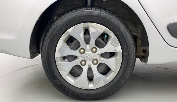 2014 Hyundai Xcent S 1.2, Petrol, Manual, 40,968 km, Right Rear Wheel