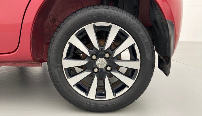 2016 Toyota Etios Liva V  LIMITED, Petrol, Manual, 30,291 km, Left Rear Wheel