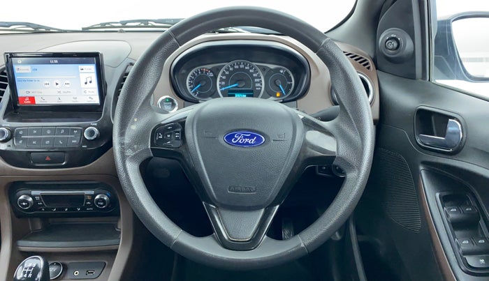 2018 Ford FREESTYLE TITANIUM 1.2 TI-VCT MT, Petrol, Manual, 37,702 km, Steering Wheel Close Up