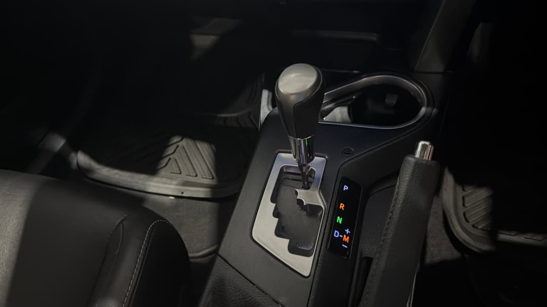 2018 Toyota RAV4 Gxl (2WD), Automatic, 103582 km, Gear Lever 
