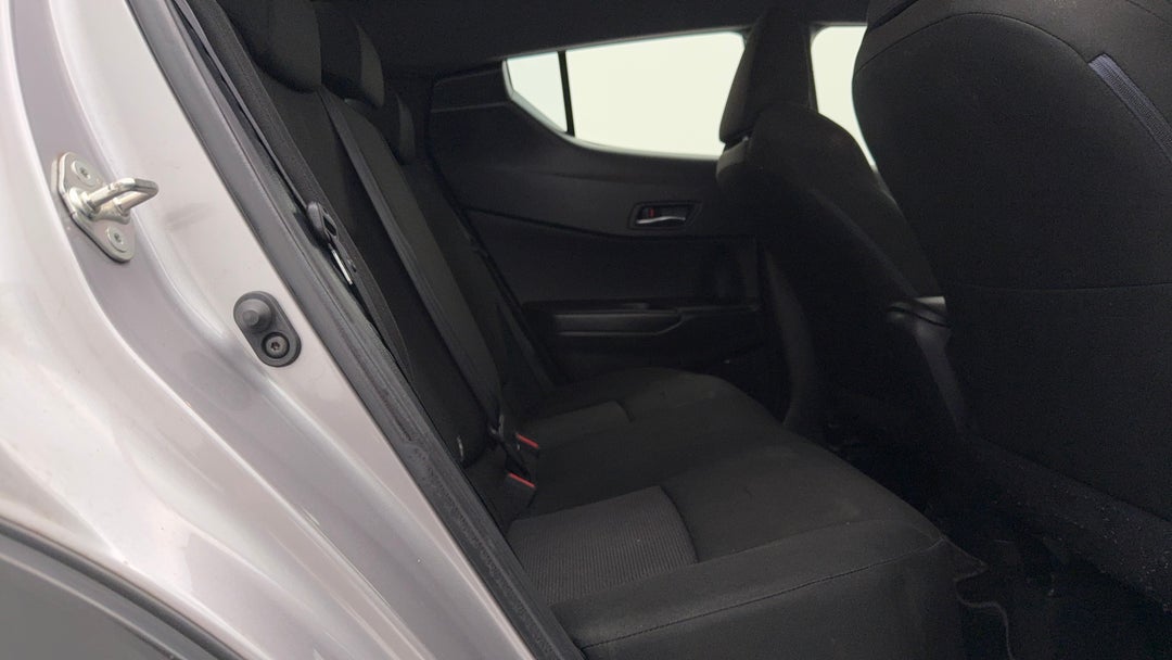 2018 Toyota C-HR (2WD), Automatic, 158675 km, Right Side Rear Door Cabin View